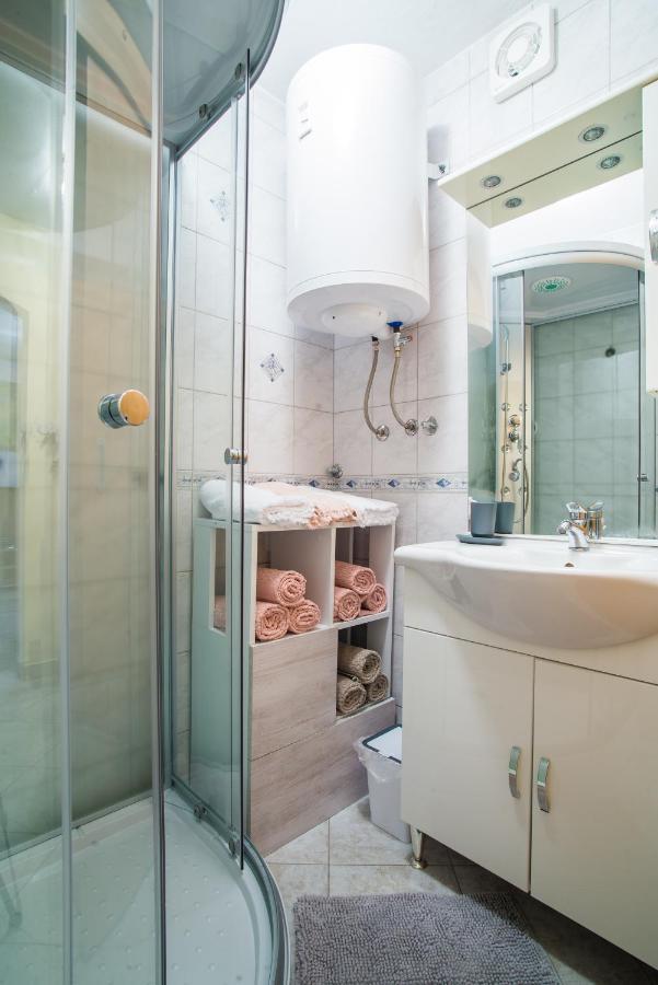 Apartment Veninsek Luce Екстер'єр фото